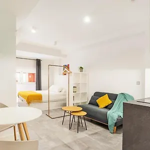 Aparthotel Loftinmalaga 